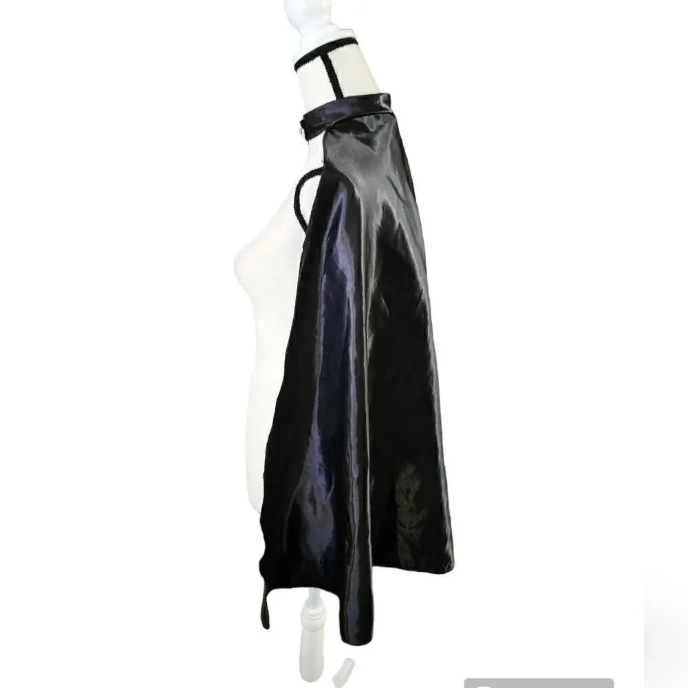 5/$20 Kids Batman Halloween costume cape